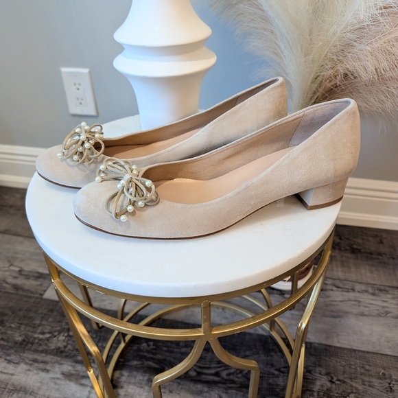 French Sole Cream Flats with Pearl Embellishments Sz 10 - Picture 3 of 5